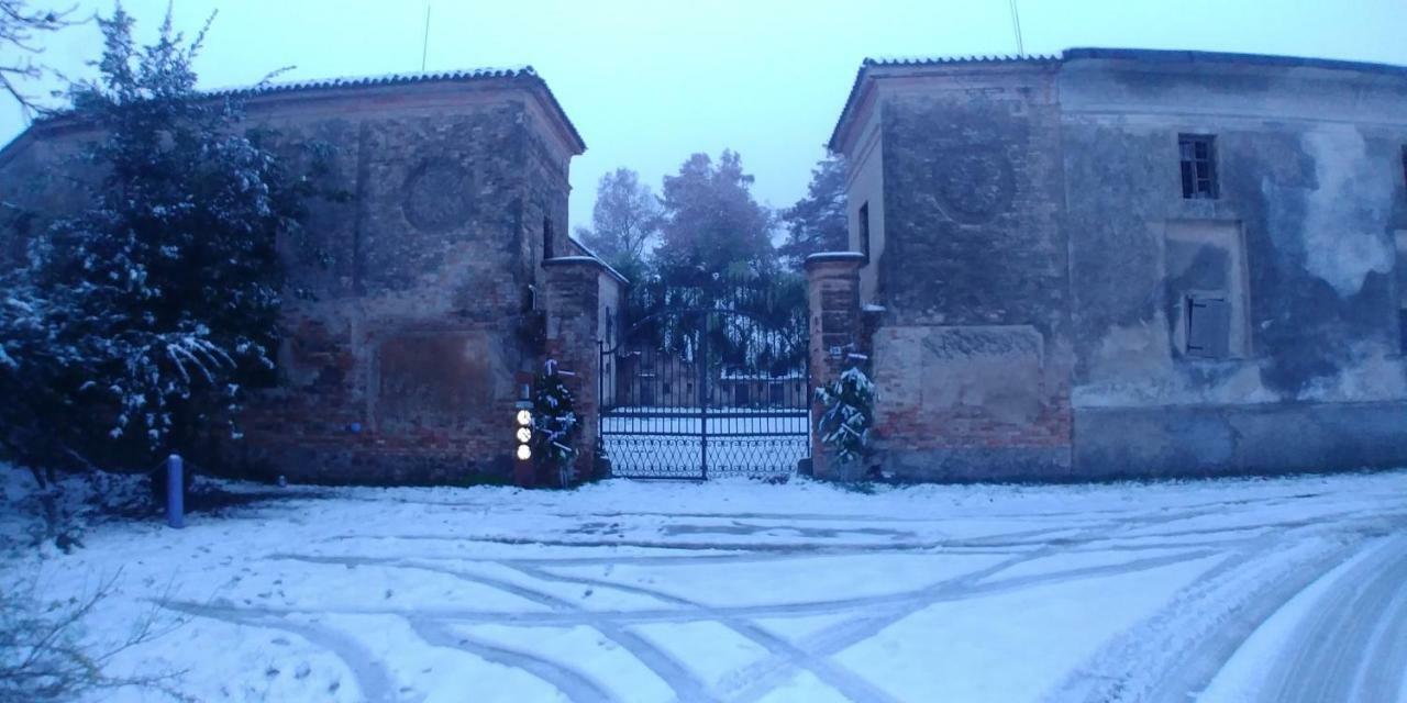 Lo Scrigno Di Lara Villa Ceresara ภายนอก รูปภาพ